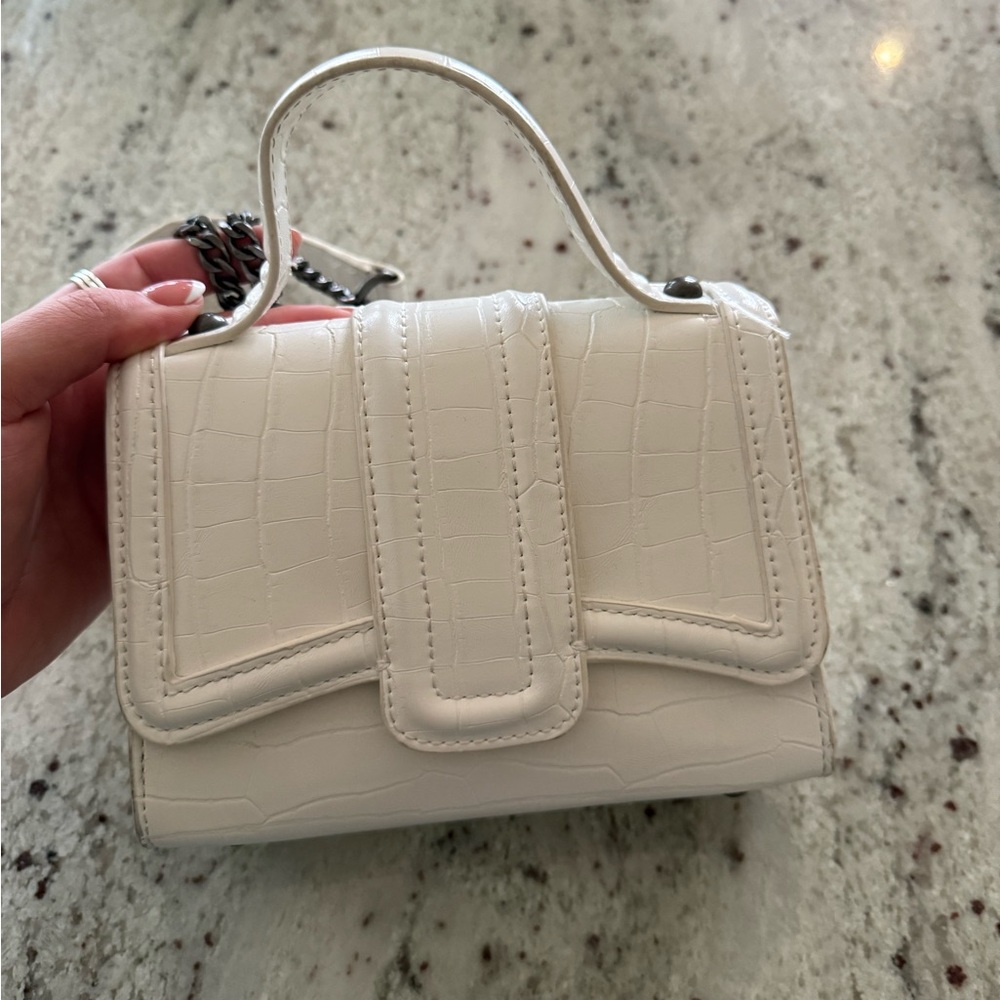 Zara White Croc-Embossed Handbag